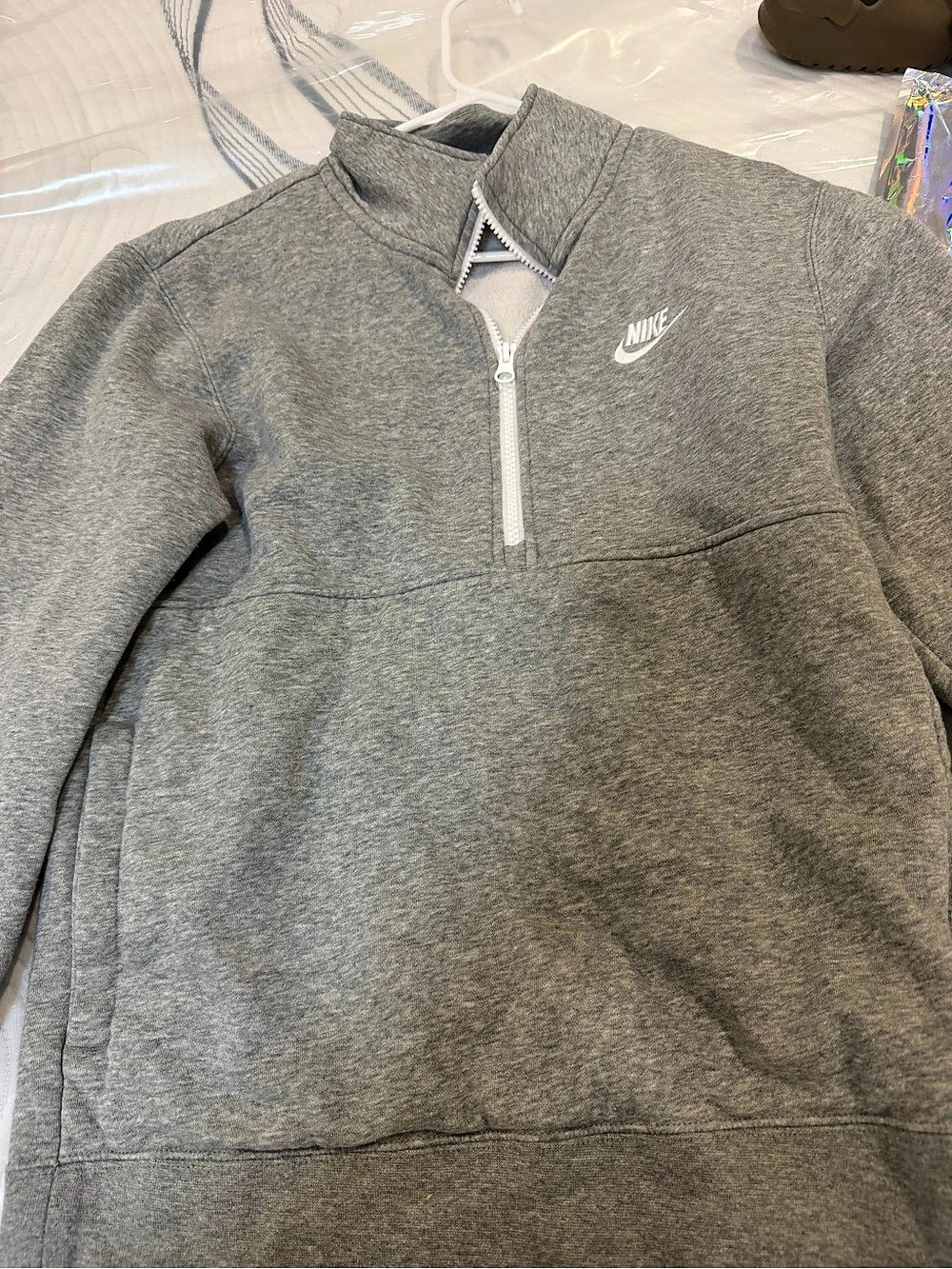 Nike Sportswear Club Fleece Half-Zip Sweatshirt Gray Small